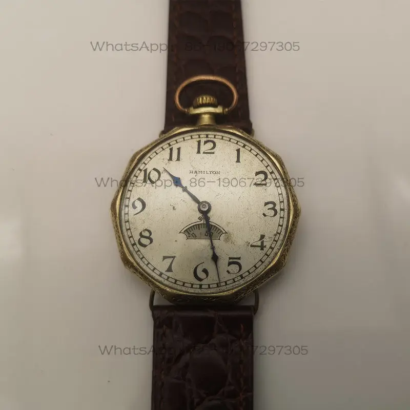 Pocket watch to watch, century-old antique pocket watch to watch gold, classic retro mechanical view 4