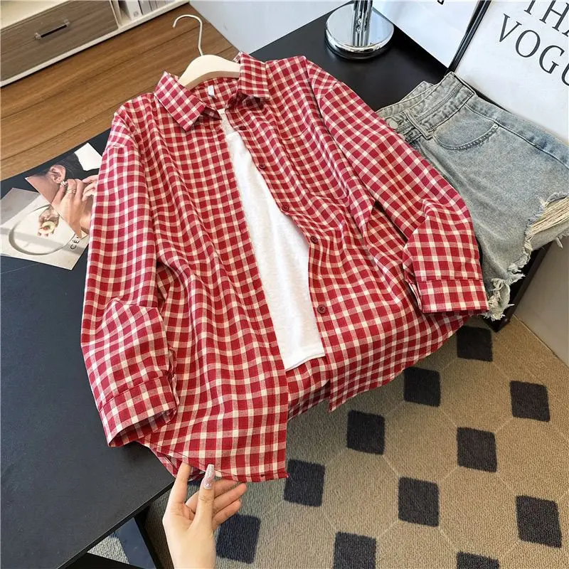 Harajuku Damen Rote Karierte Hemden Frühling Sommer Streetwear Hemden Langarm Kragen Knopfverschluss Retro Sonnenschutzkleidung – Detail 4
