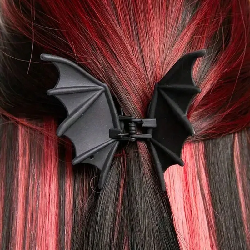 

10pcs/ Bat Hair Clips Gothic Punk Metal Matte Black Bat Wing Shape Hold Claw Clip for Women Thick Hair Halloween Accessories