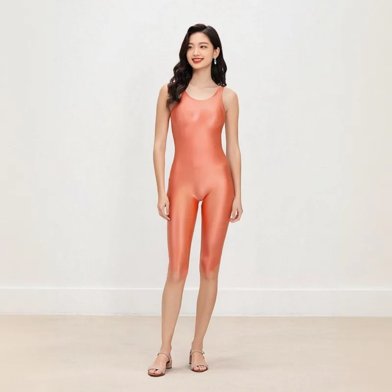 Tuta sportiva da bodybuilding personalizzata Gilet da donna con pantaloni corti Body da ginnastica aderente elastico lucido per yoga