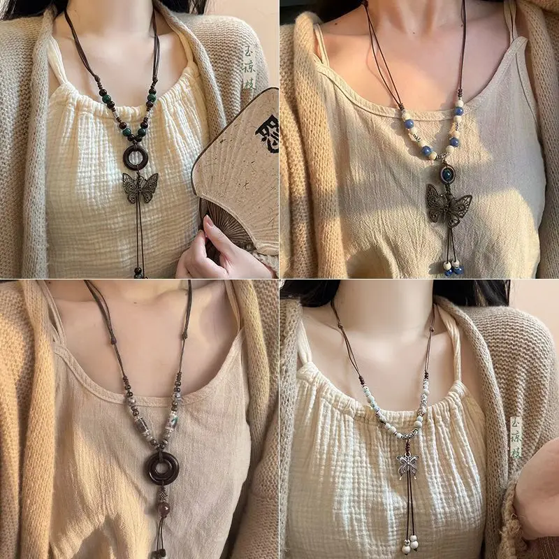 Collier papillon rétro chinois traditionnel, un accessoire de style ethnique emblématique, un ensemble complet de quatre pièces