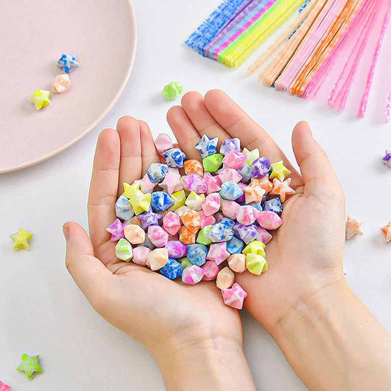 210 arkuszy Luminous Origami Stars paski papieru szczęśliwy kolor ozdobiony gwiazdą papier pakowy DIY ręcznie rzemiosła rzemiosła dostaw sztuki