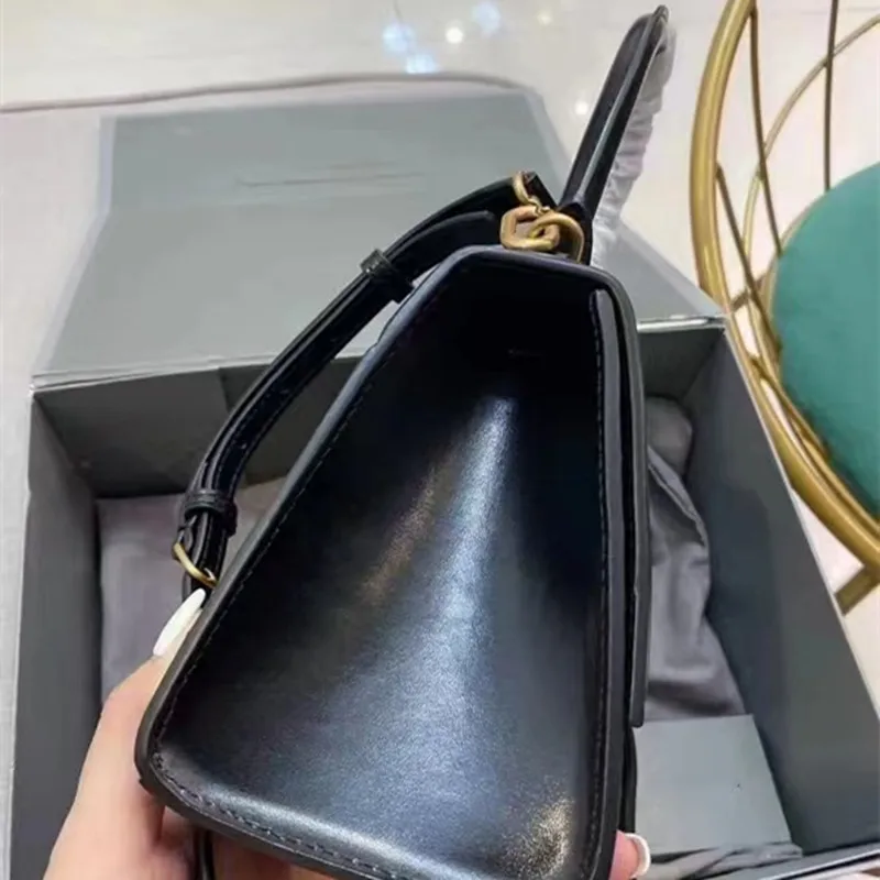 Designer Luxury bag Brand Real Leather Hourglass Handbag Fashion Solid Color Bag For Women 2024 Lightweight and Simple phone bag