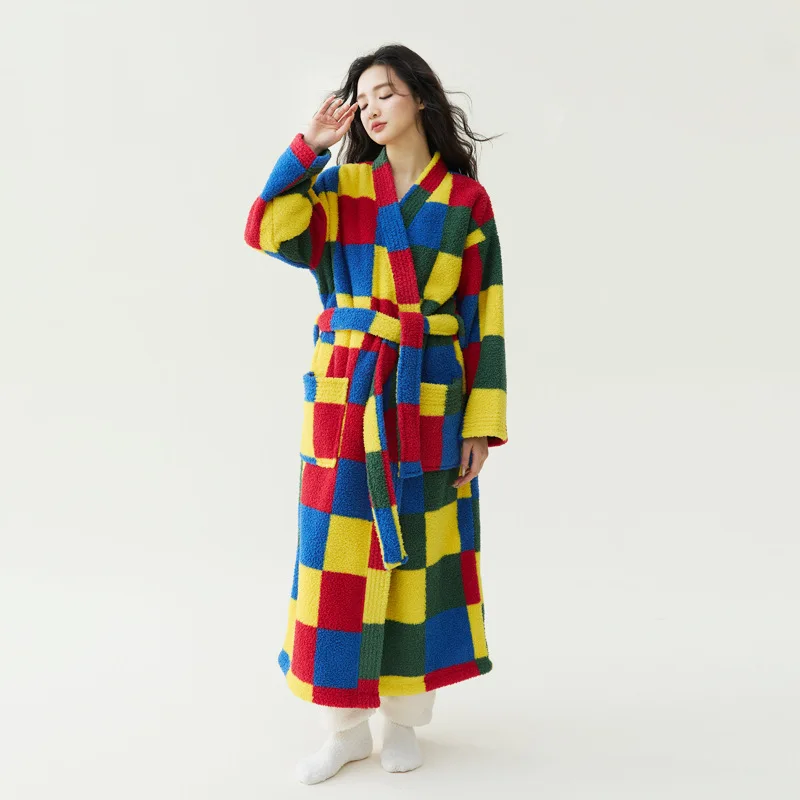 robe F