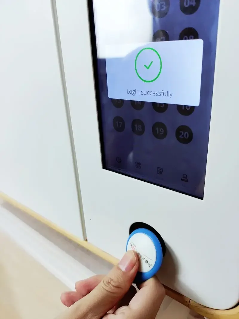 Commercial Manager Key Cabinet System Electronic Biometric Management System Keychain Tracking Device Security Key Cabinet