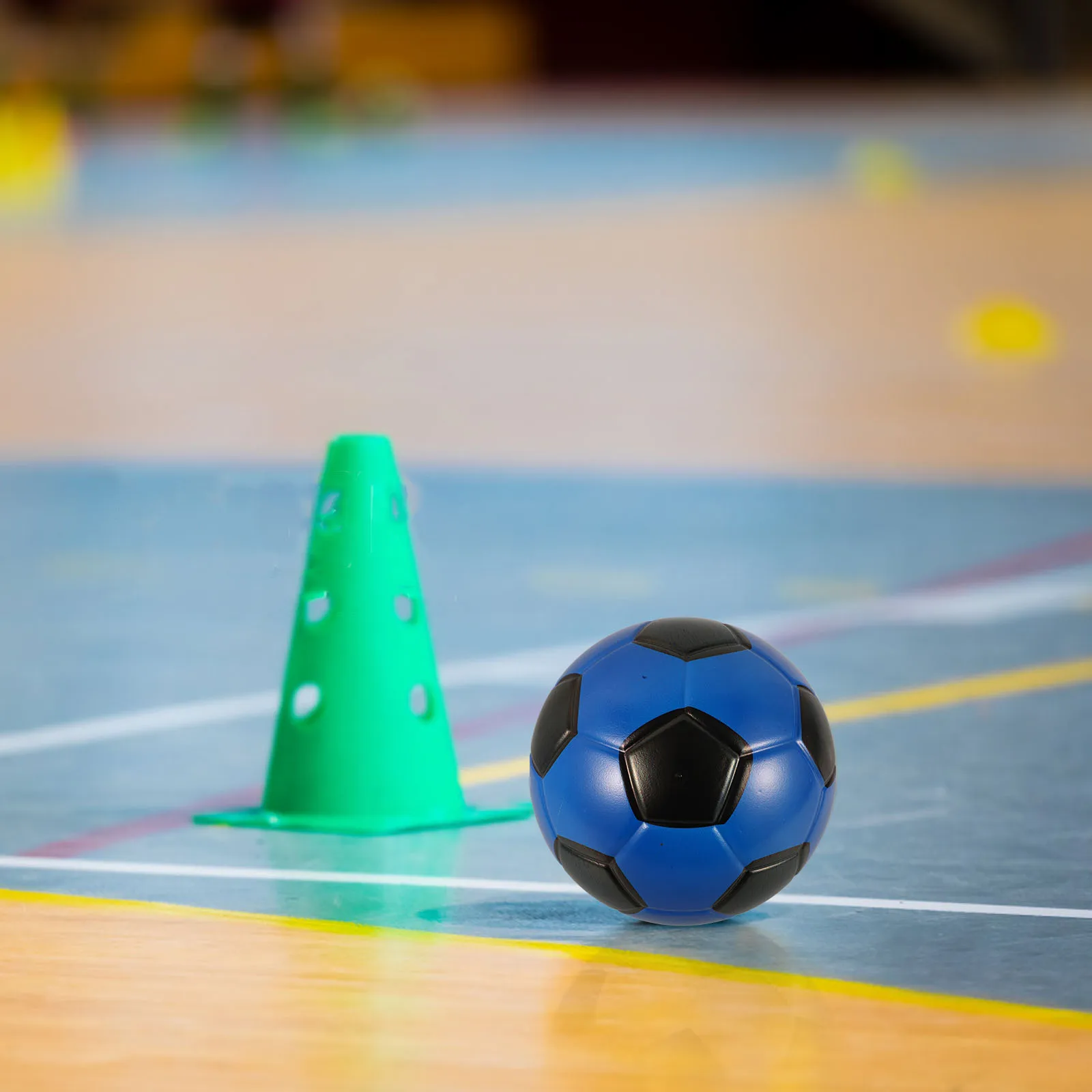 Pallone Da Calcio In Spugna Mikinona – Diametro 15 Cm, Silenzioso, Sicuro Per Interni E Bambini