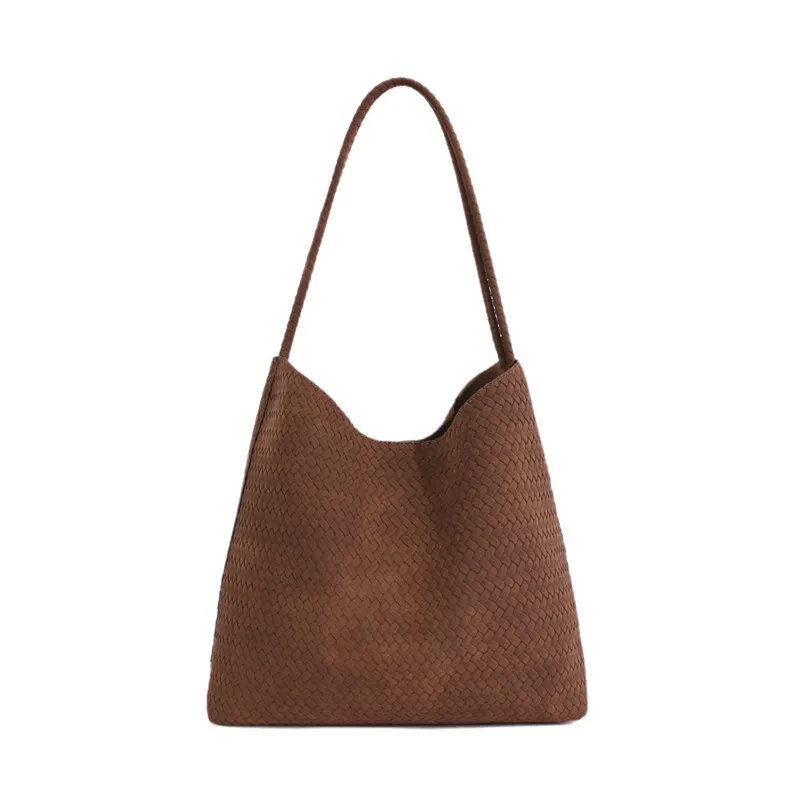 Niche retro woven tote bag for women, new autumn/winter collection, large capacity, versatile for commuting, can be carried by h