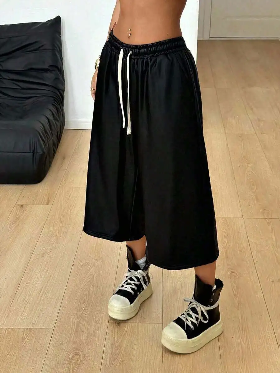 

Women Loose Fit Drawstring Waist Track Shorts Bermuda Length Casual Sportswear