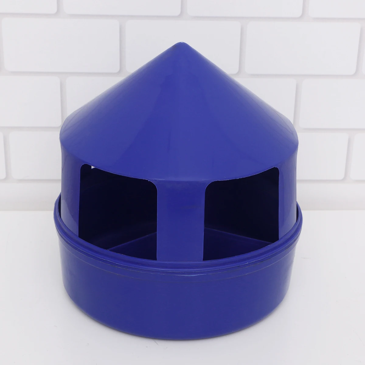 

Bird Feeder House Design With Cover Food Sand Dispenser Container For Parrot Budgie Small Birds Pp Material Easy Clean Durable