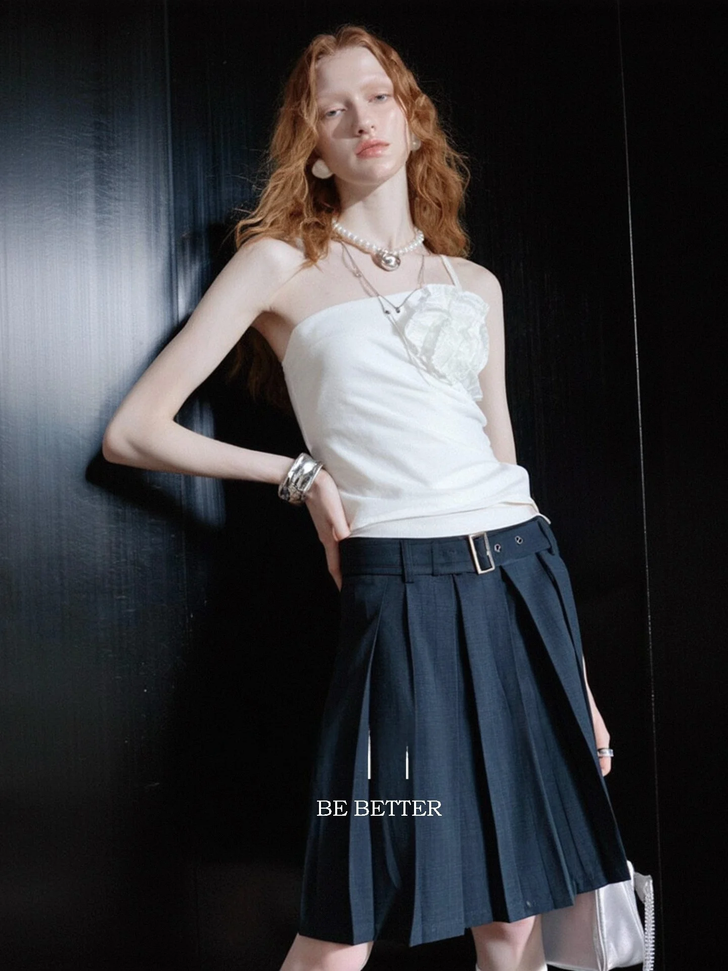 Huaappuw High Waist Pleated Midi Skirt Pure Color Elegant A-Line Skirt Spring Summer New Arrival City Commute Casual Travel