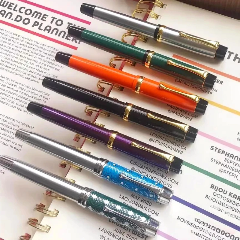 

HUXIAOSHAN Black Silver Fountain Pens F 0.5mm Nib Ink Pens Student Authentic Quality Stationery Business Writing Smooth Gifts