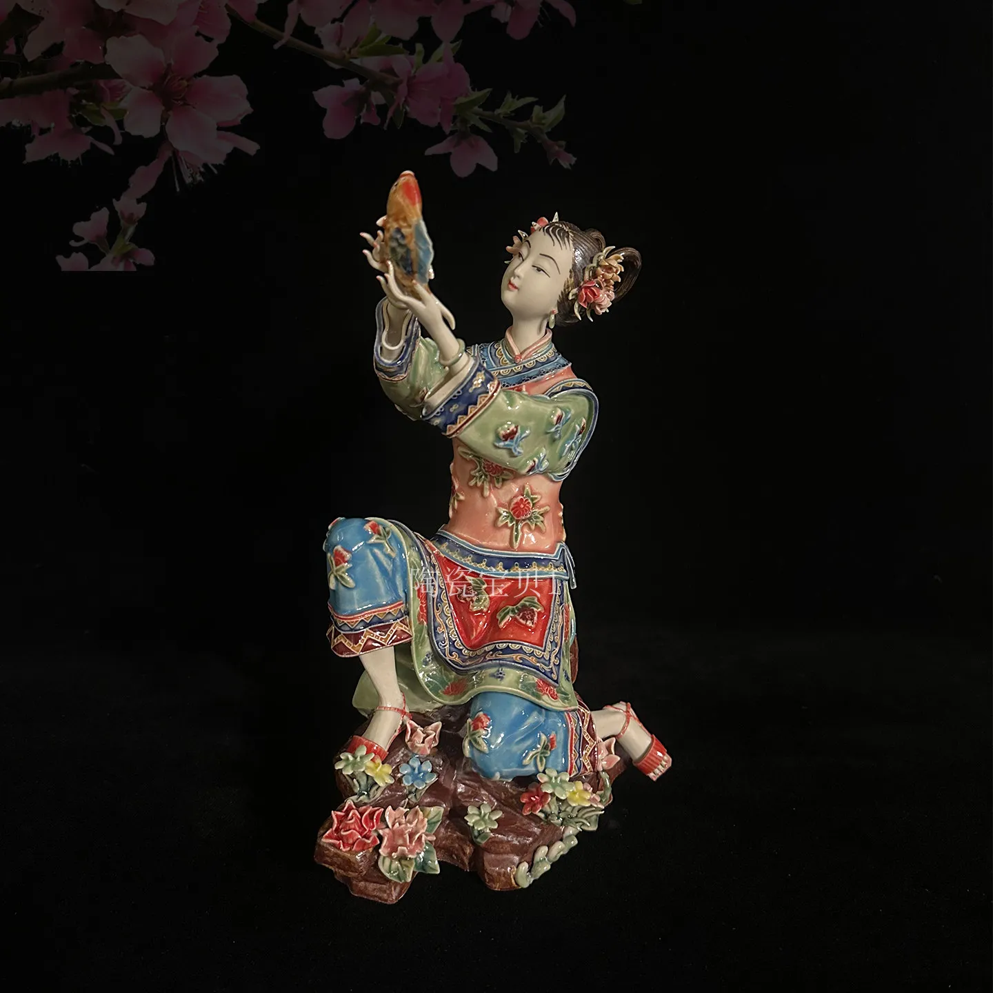 Shiwan ceramic lady ornament home living room TV cabinet creative decoration boutique gifts