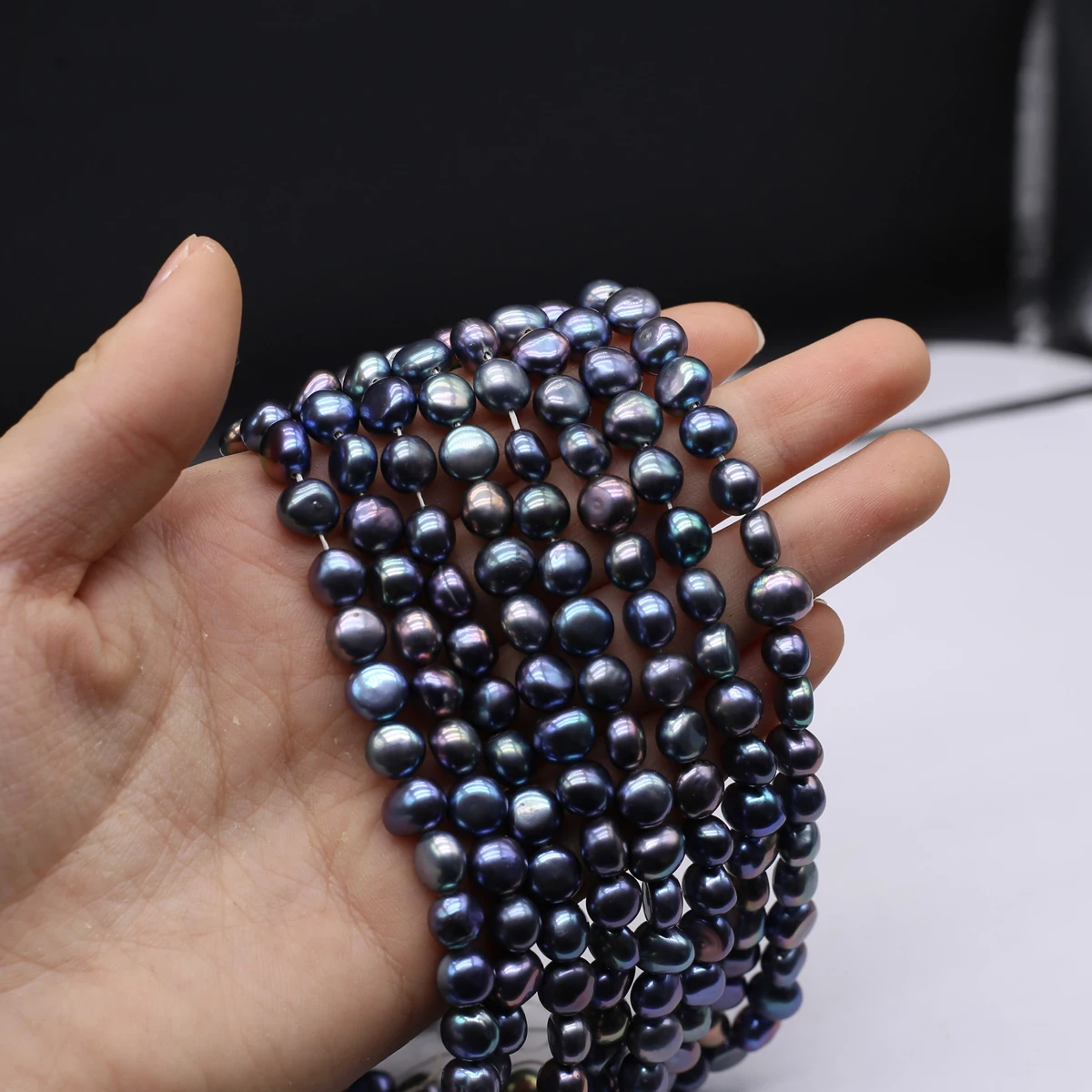 

Натуральные пресноводные жемчужины черного цвета, высококачественные жемчужные бусины 7-8 мм для изготовления ювелирных изделий, ожерелий, браслетов, аксессуаров, подарков