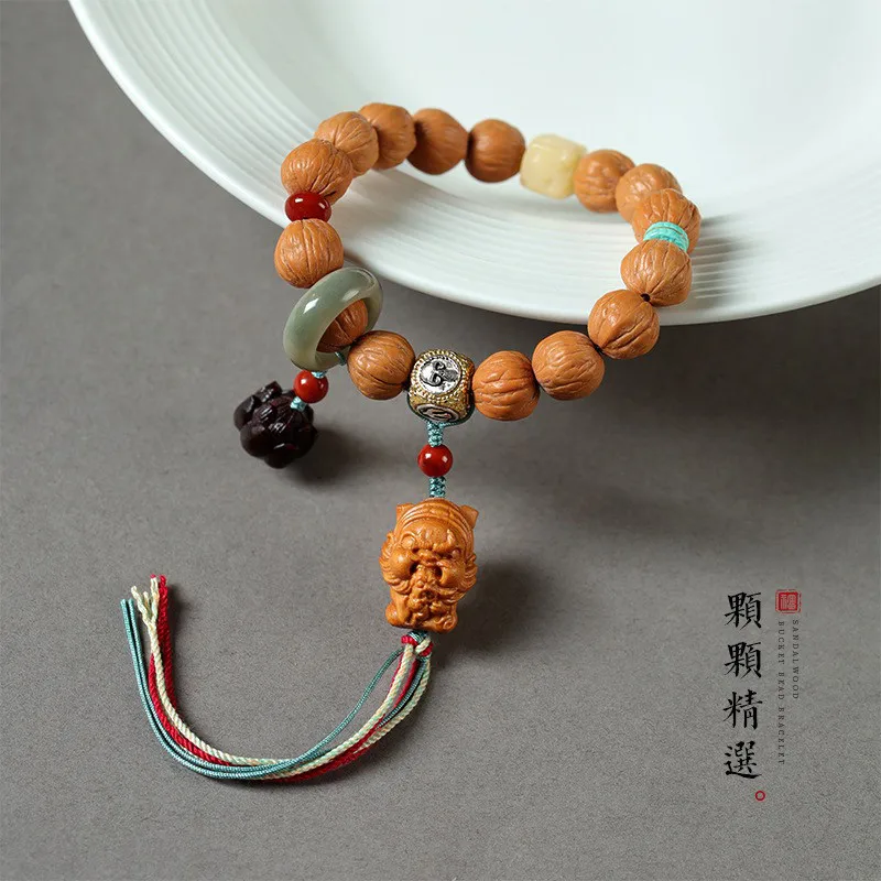 Original Chinese Wenwan Monkey Walnut Bracelet Sandalwood Zhongkui Pendant Tassel Hand Twirl Red Sandalwood Lotus Ring Men Women