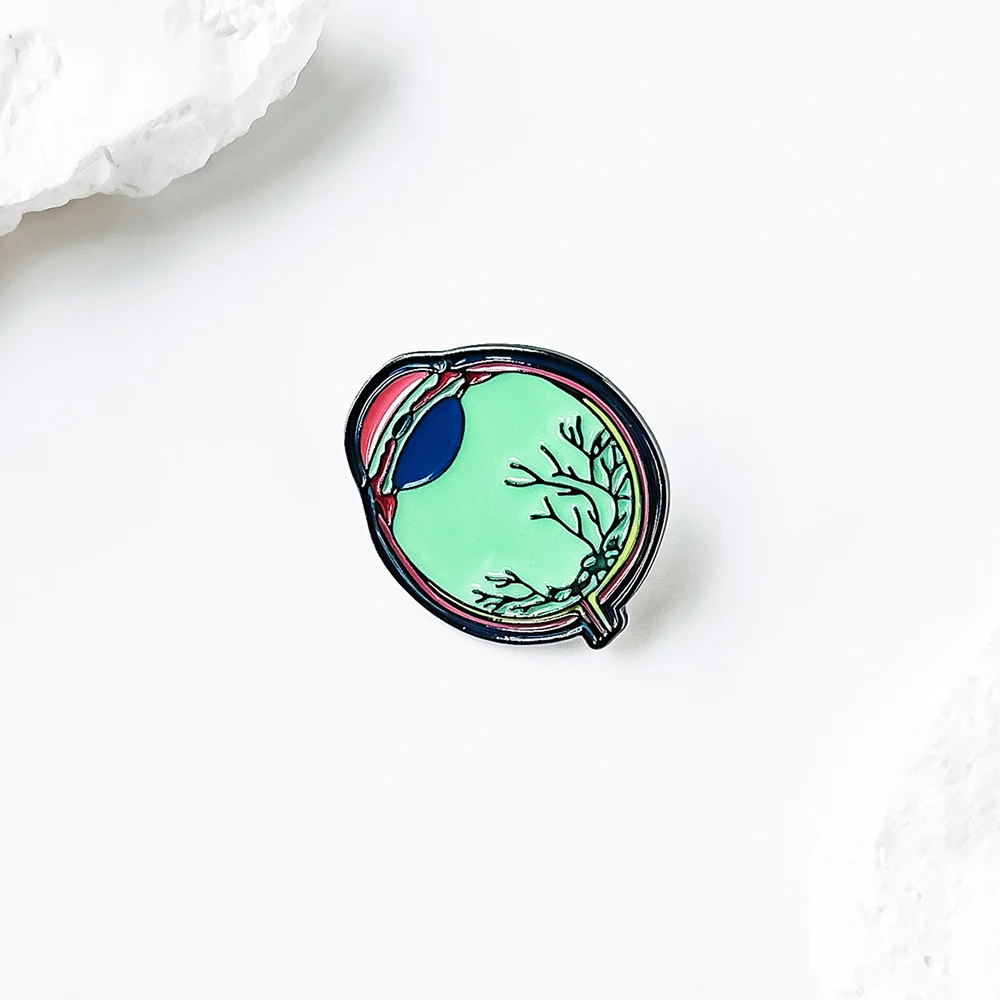 Hanreshe Enamel Medical Eye Pin Brooch Anatomy Eyeball Organ Personality Medicine Badge Jewelry Gift for Doctors and Nurses