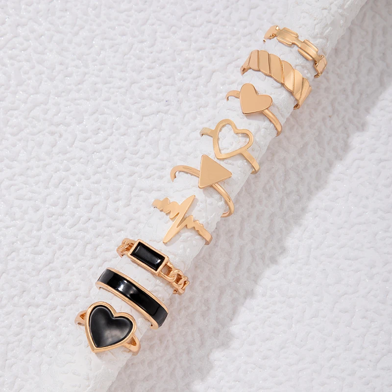 Tocona Luxury Jump Heart Finger Rings for Women Simple Geometry Black Oil Drip Party Alloy Metal Rings Set Anillos 23648