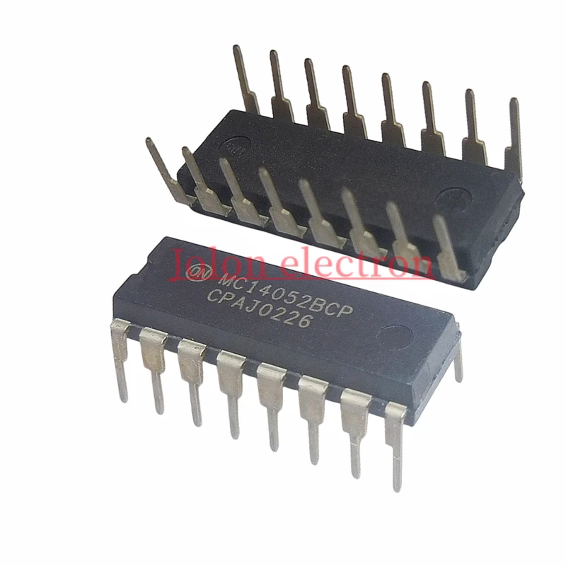 Baru dan asli chip MC14052B langsung DIP-16 multiplexer IC chip