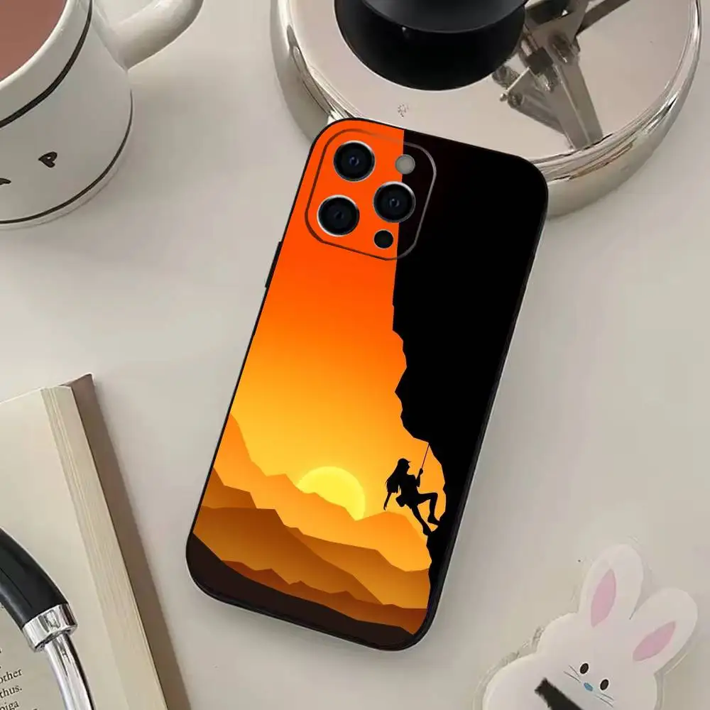 เคสโทรศัพท์แบบ C-Climbing สำหรับ iPhone 17,16,15,14,13,12,11,Plus,Pro,Max,Plus,XS เคสนิ่มซิลิโคนสีดำ