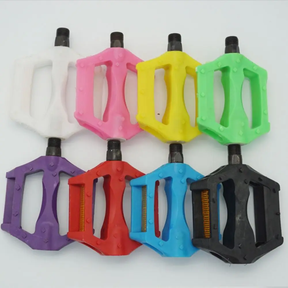 Pedales de bicicleta de plataforma anchos coloridos de plástico - imagen 4