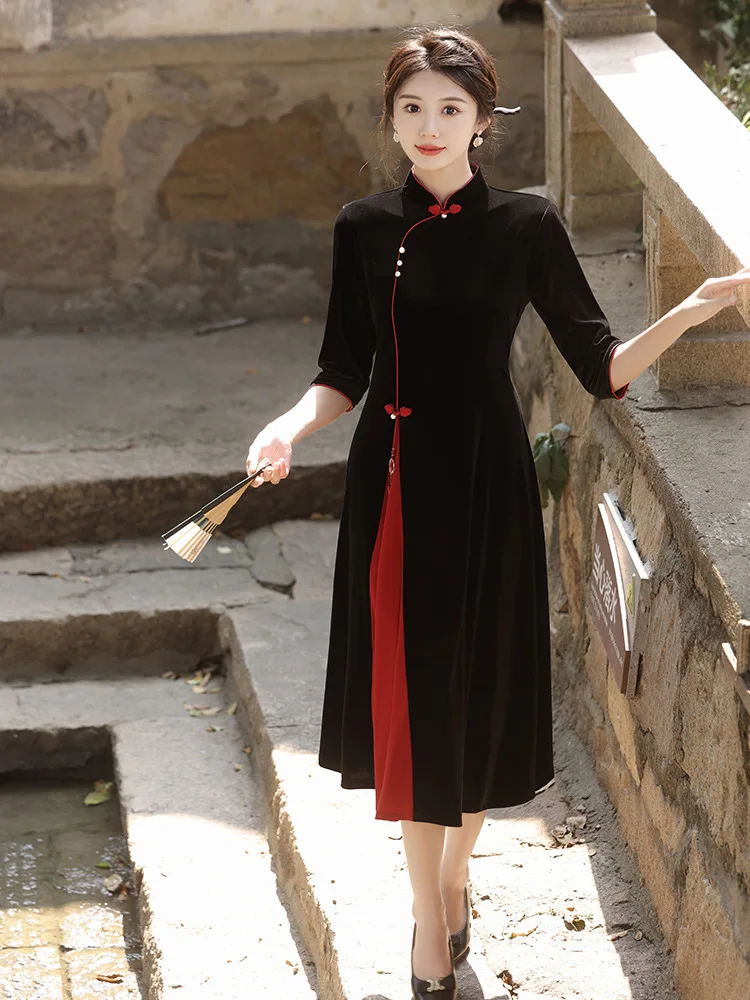 

Black Autumn Improve Velour Aodai Qipao Seven Points Sleeves Split Velvet Chinese Cheongsam