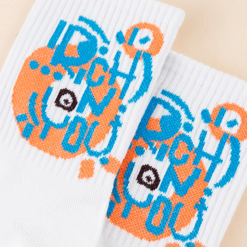 4 Pairs Four Seasons Unisex Fashion Cool Korean Edition Graffiti Letter Versatile Casual Breathable White Middle Socks
