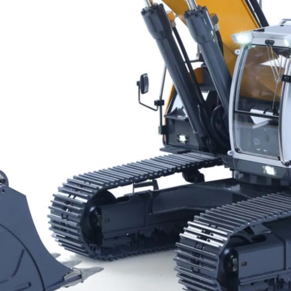 รถขุดไฮดรอลิกบังคับวิทยุ 1/14 XDRC 945 รุ่น 5CH พร้อมวาล์วถอยหลัง รถก่อสร้างบังคับวิทยุ รถขุดจำลอง พร้อมข้อต่อเร็ว