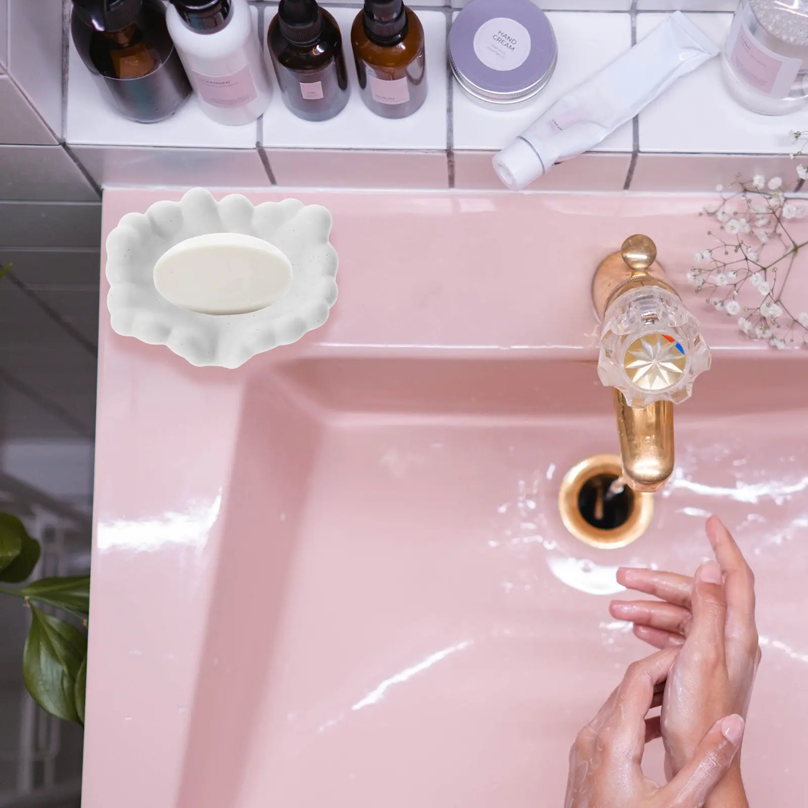 

soap holder soap dish simple soap tray portable soap container household soap box bathroom soap holder