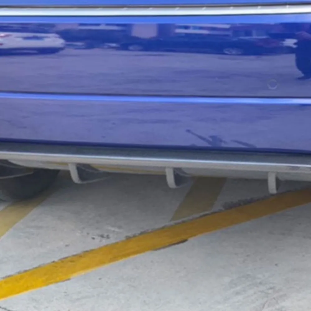 

Carbon Lip Spoiler Splitters Mesh Covers Rear Diffuser Decoration Tuning For Maserati Levante Sedan 4 Door 2016-2019