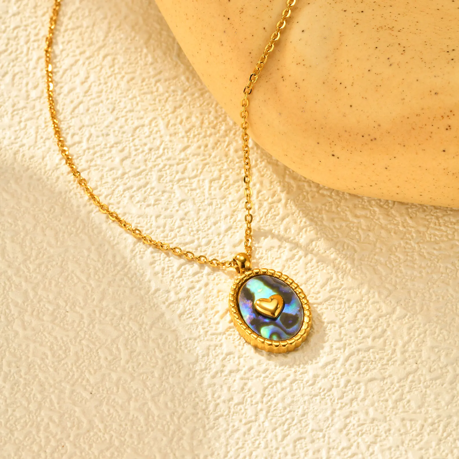 

Oval Abalone Shell with Heart Pendant Necklace for Women,18k Gold Plated Stainless Steel Necklaces,Unique Jewelry Gifts