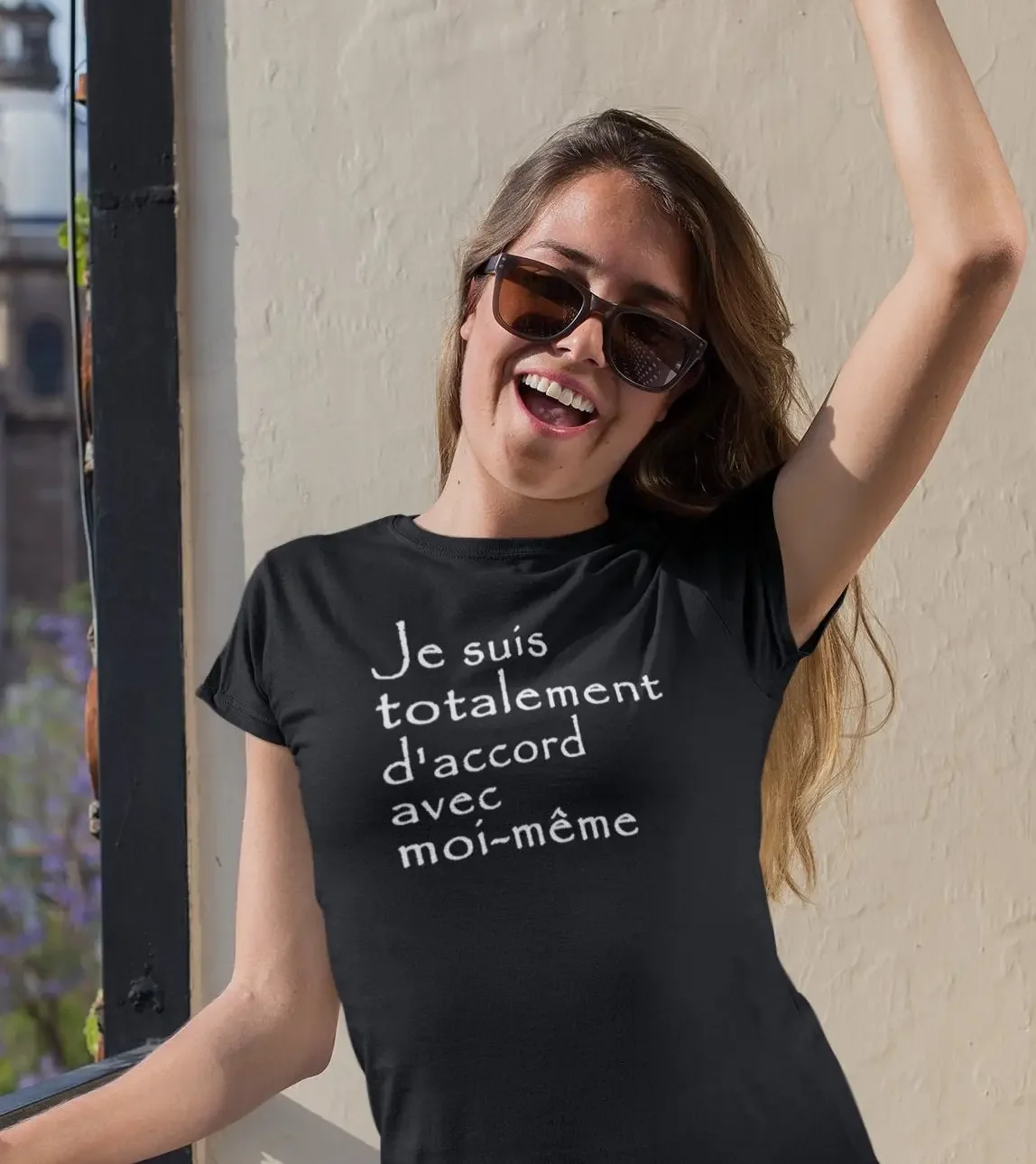 Je suis totalement d accord avec moi même T Shirt à col rond manches courtes