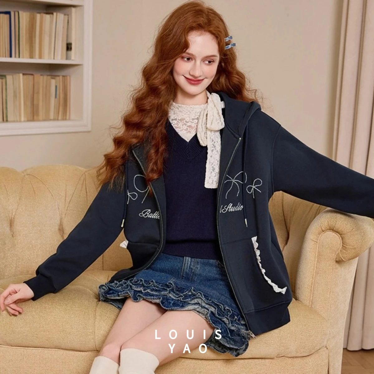 LOUISYAO Bow Pattern Embroidered Hooded Jacket 2025 Winter Cardigan Coat Color Contrast Casual Thick Women's Hoodies