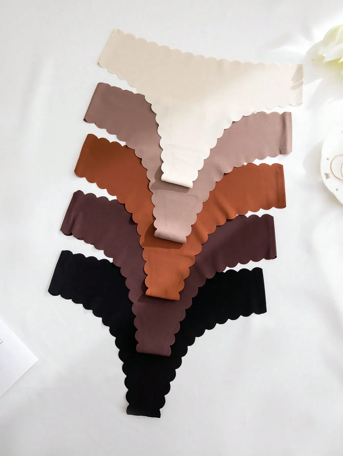 Thumbnail 4 - #8 Trending Womens Seamless No-Show Panties Right Now