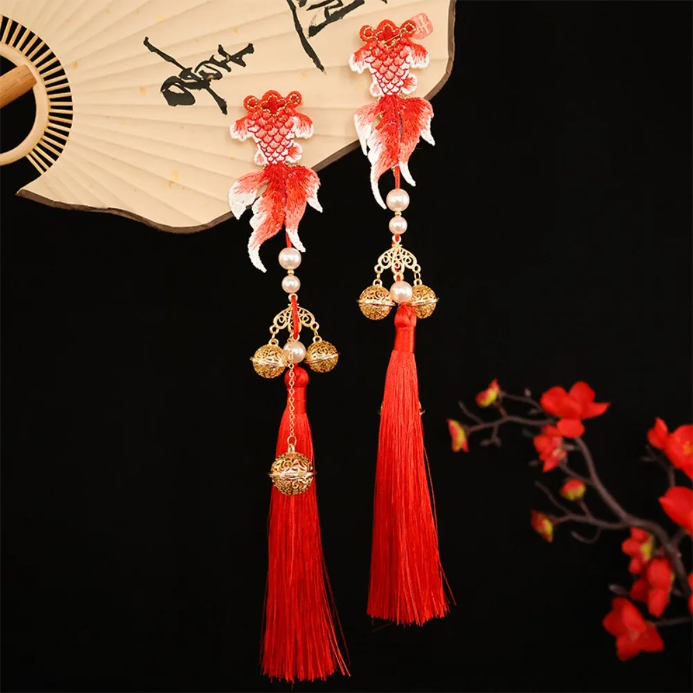 

Pearl Chinese Style Ancient Hairpin Fuzzy Ball With Tassel Chinese New Year Side Clip Red Hanfu Hair Clip Children