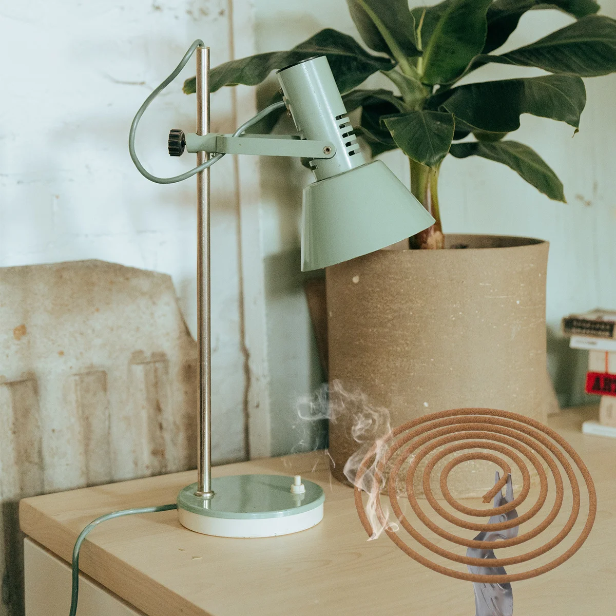 

Incense Aromatherapy Spiral Coils Made from Pure Natural Ingredients Enhance Sleep Quality Freshen Air At Home Or Office