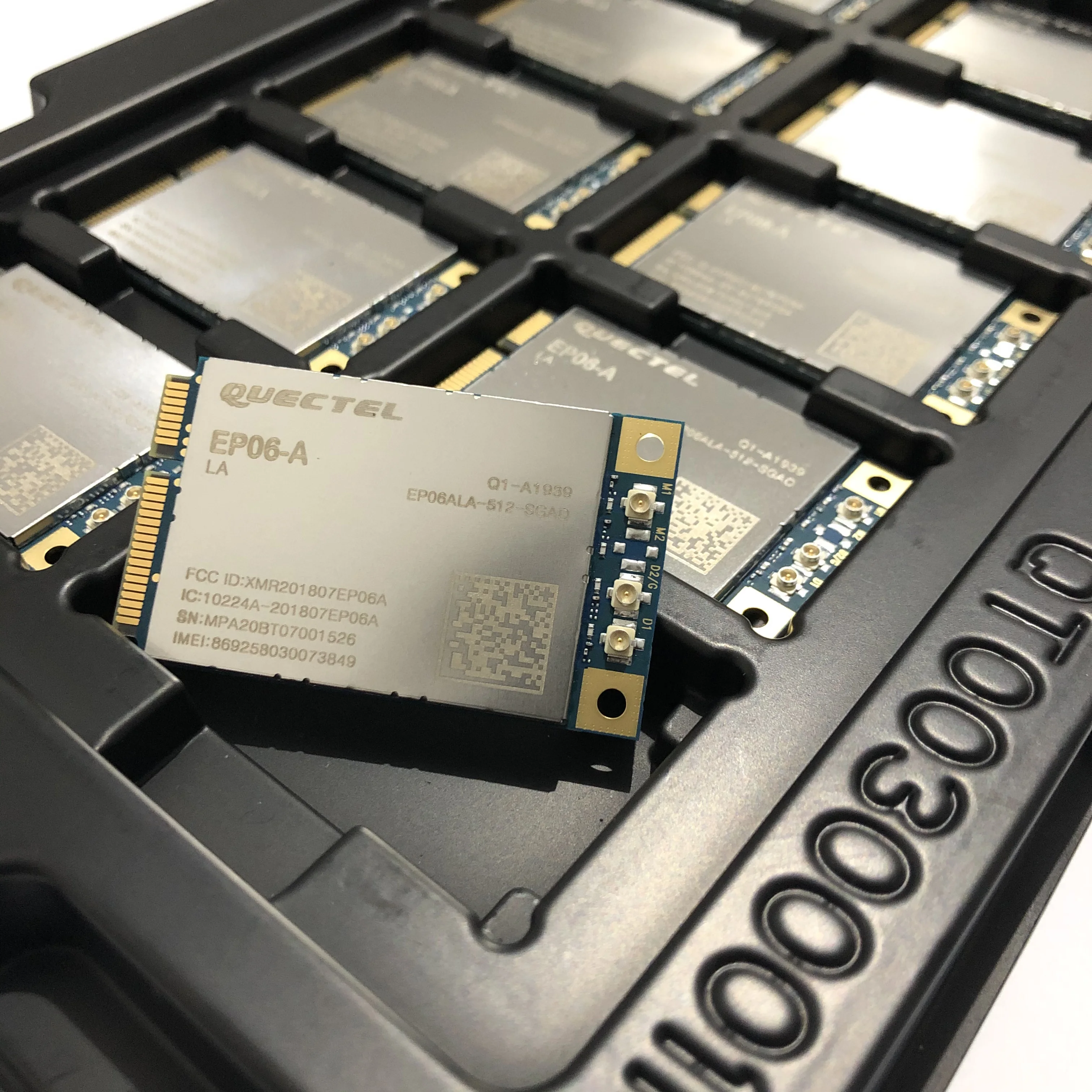In Stock LTE Cat 6 Module EP06ALA-512-SGAD Wireless 4G EP06-A Mini PCIe Cellular Modules North America for M2M and IoT apply