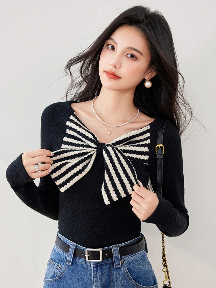 2024 jesienno-zimowy sweter w paski z kokardką moda Harajuku Retro bluzki z dzianiny damskie Casual sweter z długim rękawem