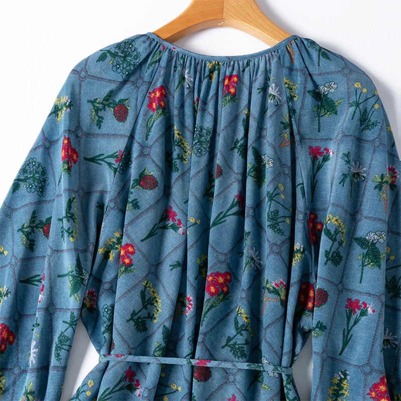 เดรสผ้าไหมมัลเบอร์รี่แท้ 100% สำหรับผู้หญิง สไตล์โบฮีเมียน ลายดอกไม้ พร้อมเข็มขัดรัดเอว คอทรงกลม แขนพอง ทรงยาว รุ่น M1410 สำหรับฤดูร้อน