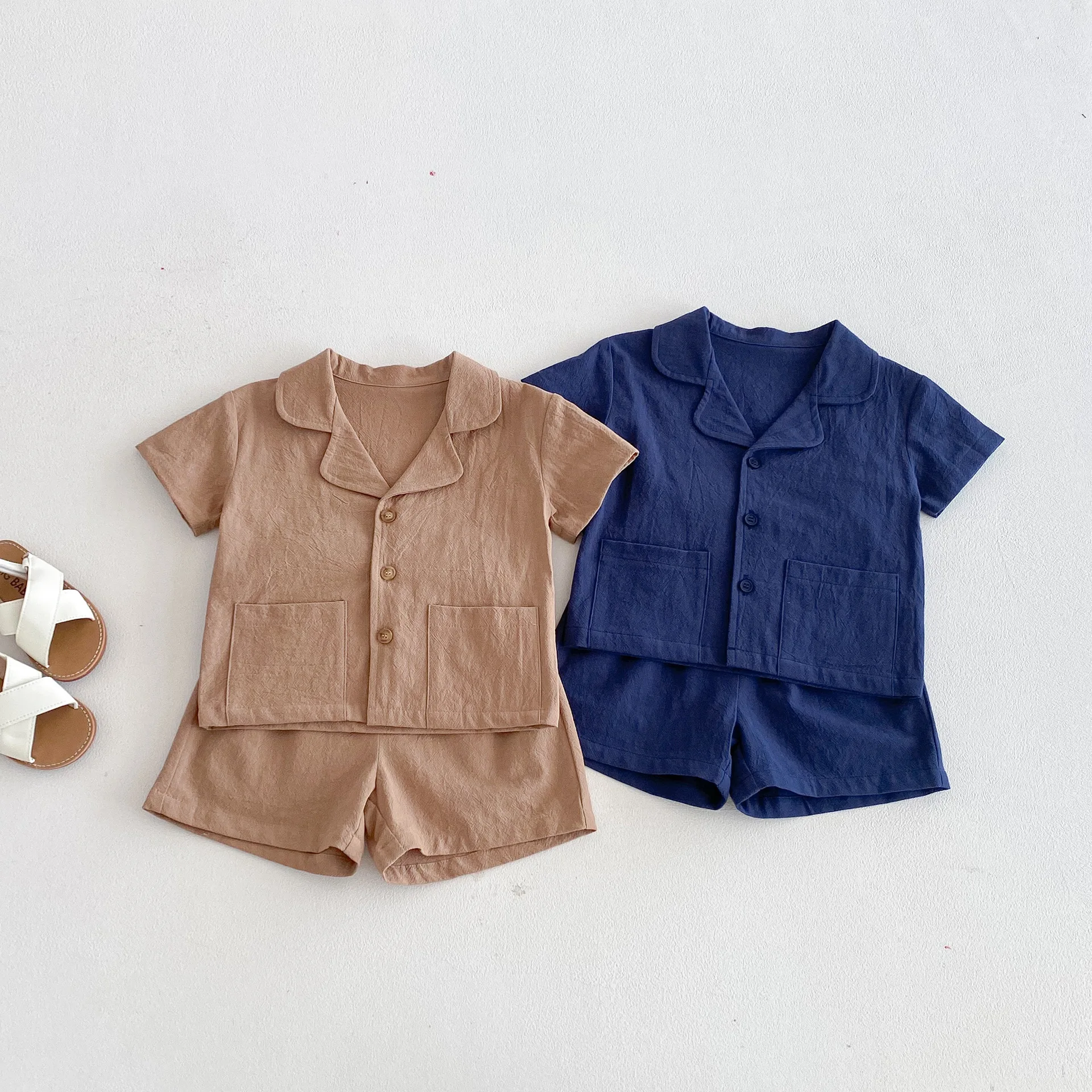 

2026 Summer New Children Short Sleeve Clothes Set Boys Girls Lapel Shirts + Shorts 2pcs Suit Simple Comfortable Kids Outfits