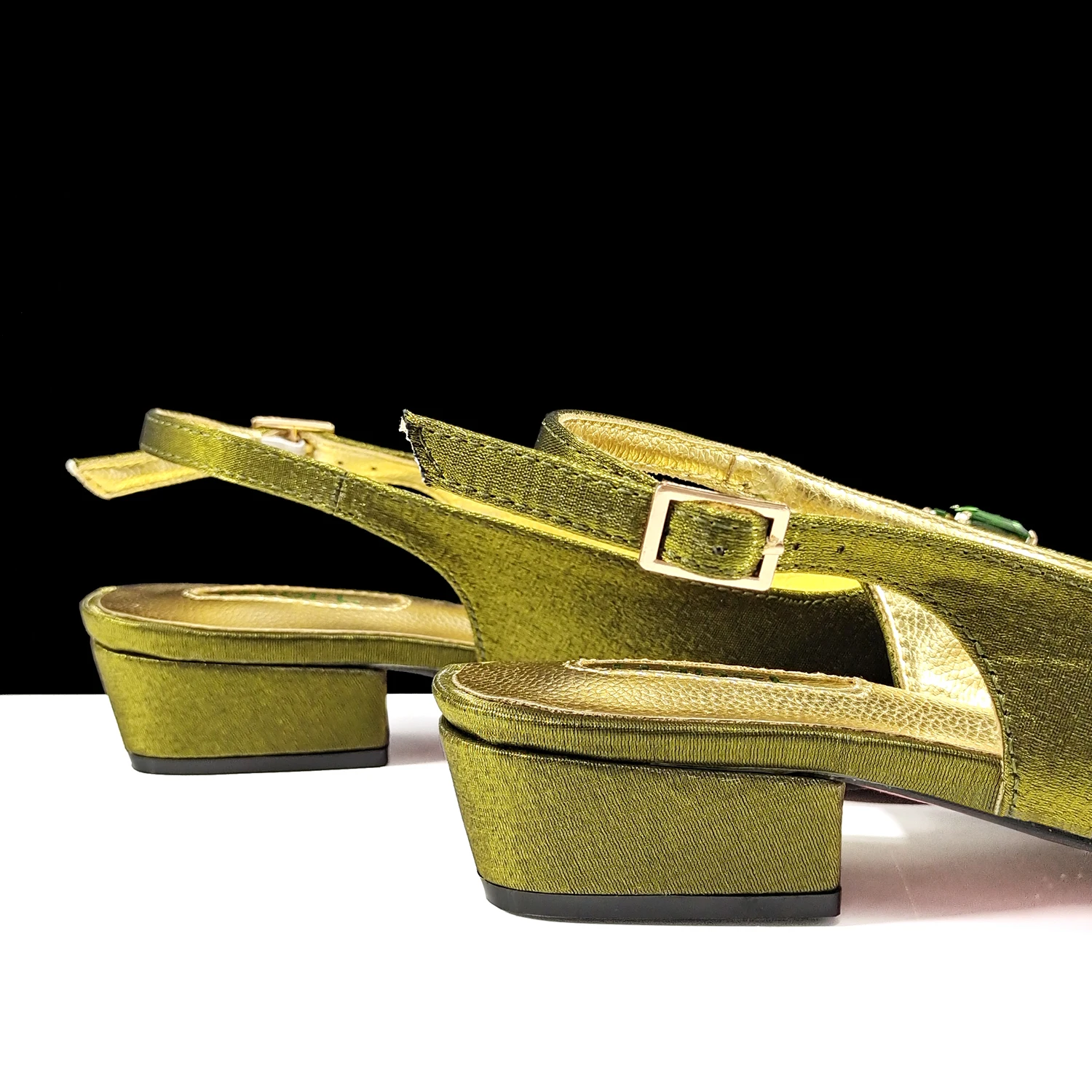 QSGFC New Italian Olive Pumps and Bag for Party 2024 INS Style Pointed-Toe Rhinestone Elegant Low Heels Wedge for Wome