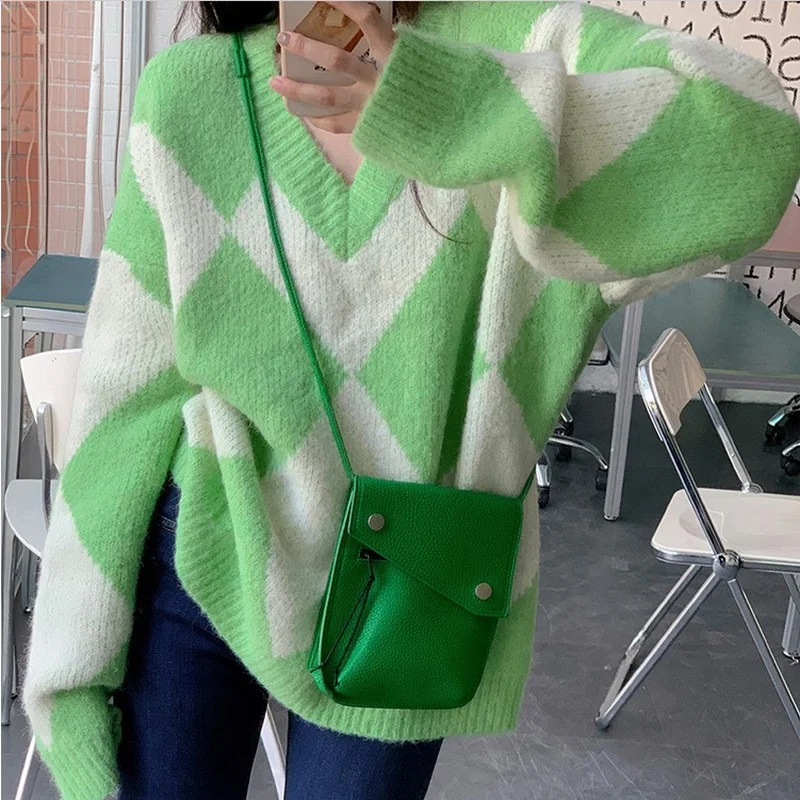 

WAKUTA Casual Argyle Sweater Oversized V Neck Contrast Color Warm Knit Females Pullovers Chic Fall Winter Korean Women Tops Lazy