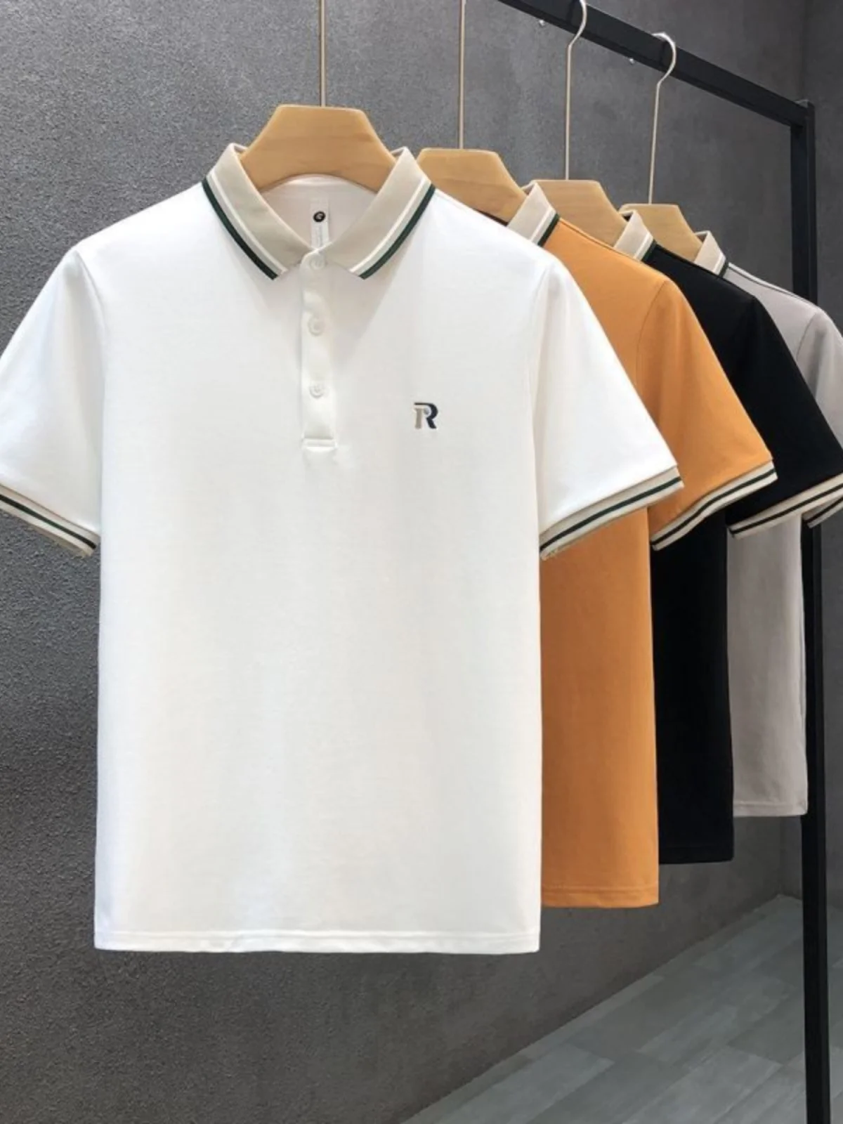 

Slim Fit ort Sve irt Men's Faion Brand Embroidery T-irt Casual Turn-down Collar Summer Cool Sle Regular Sve