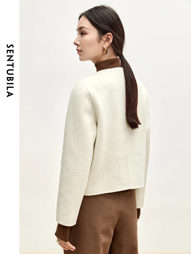 SENTUBILA Damskie Wełniane Krótkie Kurtki 2025 Zima Okrągły Dekolt Metalowe Jednorzędowe Kieszenie Elegancka Odzież Wierzchnia Biurowa W44O56000