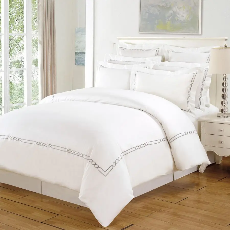 

Lorenz Cotton 200 Thread Count Duvet Cover Set, Soft Comforter Covers, Bedroom Essentials, Embroidered Infinity Border, Includes