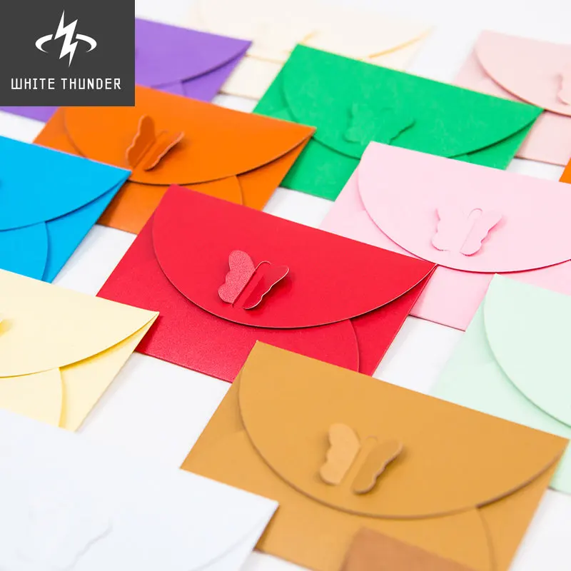 

(10 Pieces/Lot) 10.5*7CM Colored Butterfly Buckle Kraft Paper Envelopes Simple Love Retro Buckle Decorative Small Paper Envelope