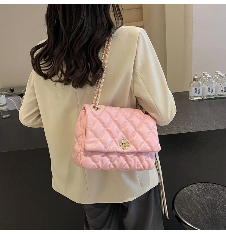 Trendy Design Diamond Lattice Shoulder  Tote Handbags and Purses Women Crossbody Bags New Soft Vegan Leather Messenger Bag