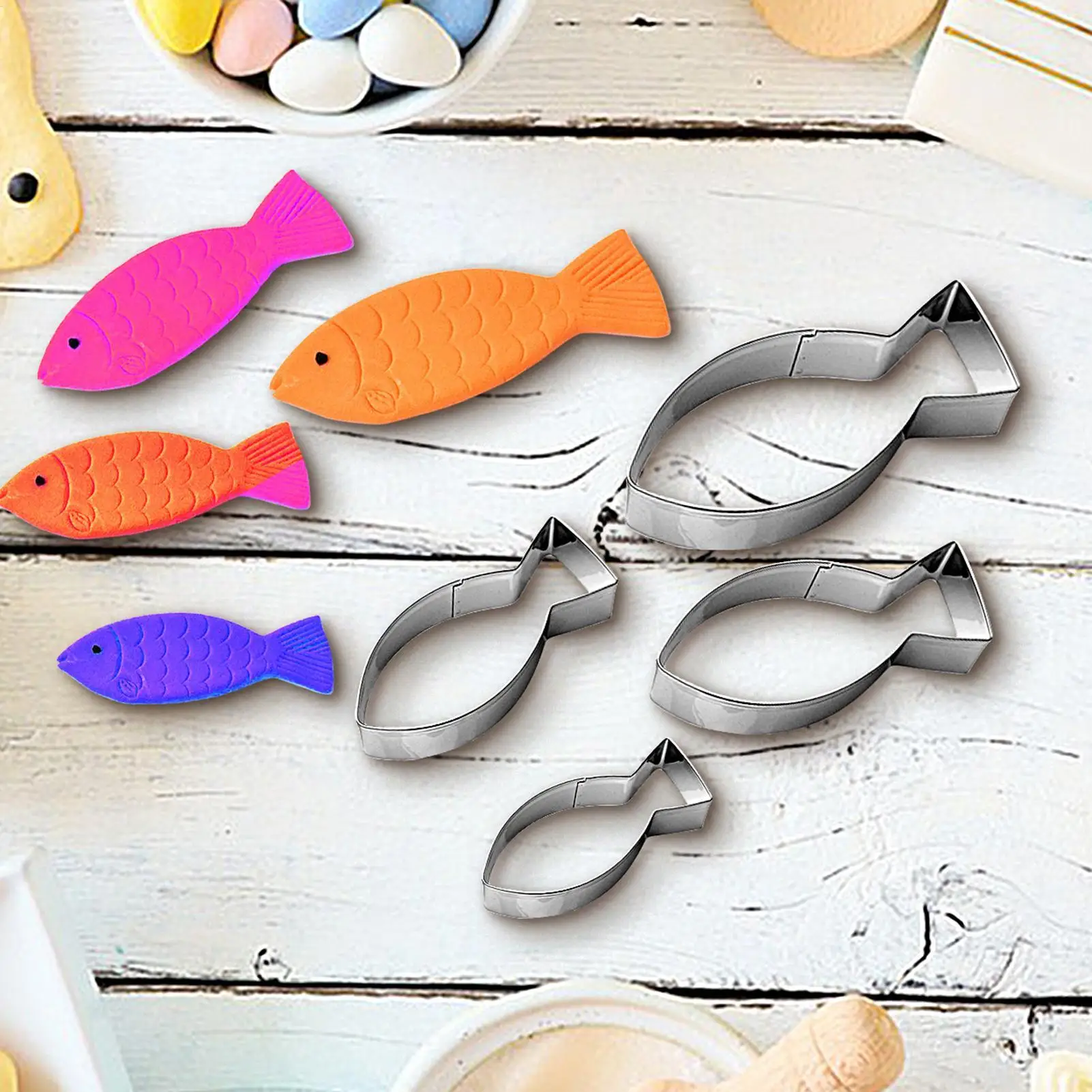 4 PCS Fish Cookie Cutter Cartoon Fish Cookie Cutter Fish Molds Cake and pastry molds for cookies chocolate gummies ice cubes