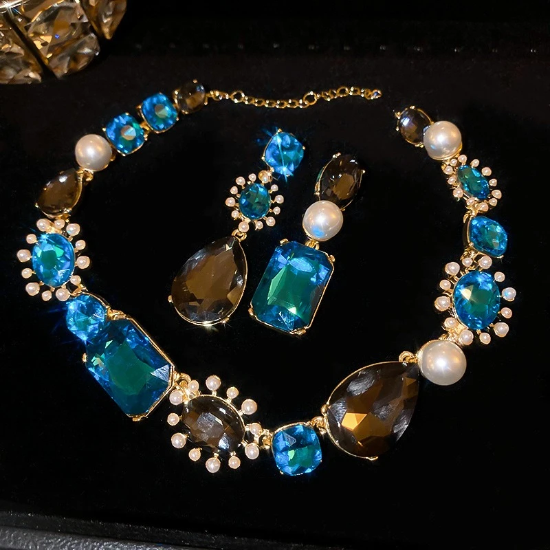 

Средневековые серьги-подвески с инкрустацией стразами, геометрическое квадратное ожерелье с имитацией жемчуга, модное изысканное женское свадебное украшение A