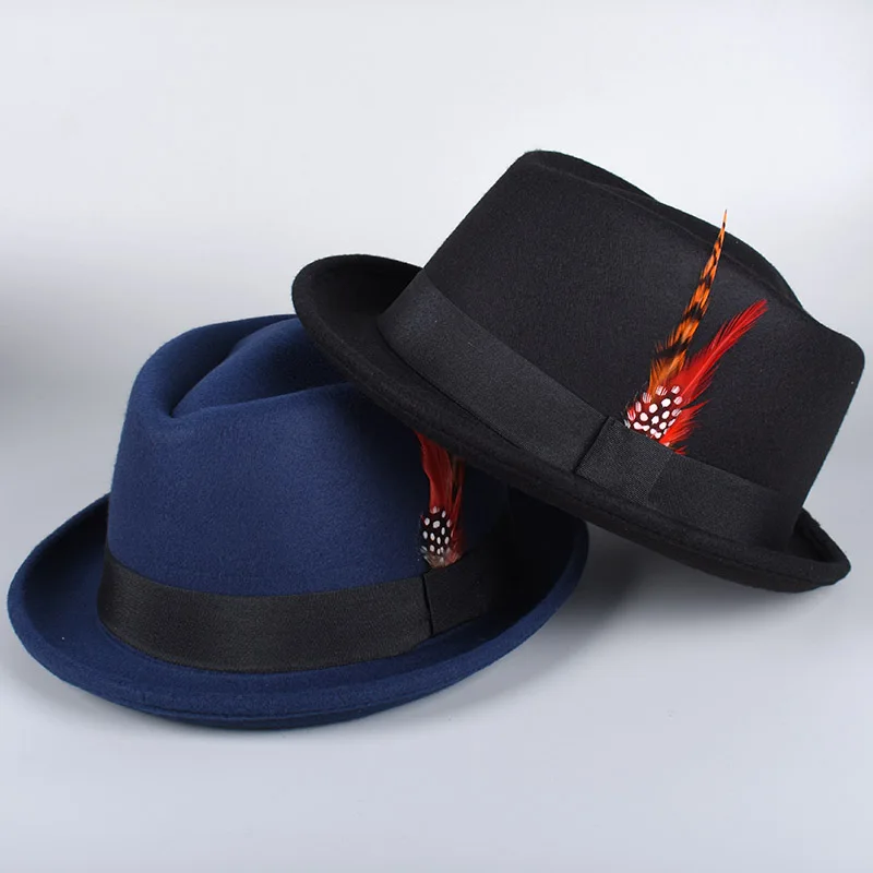 Classic Fedora Men Women 2026 Causal Black Pork Pie Hat Feather Vintage Gentleman Trilby Jazz Cap Church Party Women\'s Felt Hats
