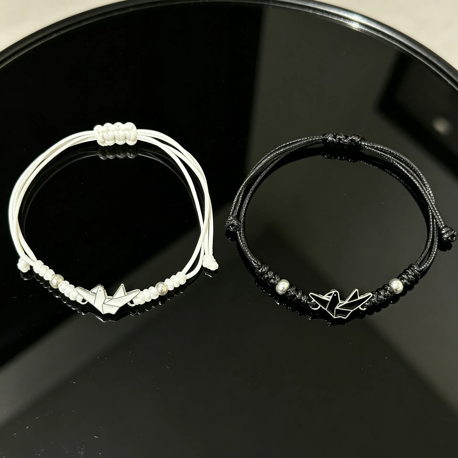 Handmade Braided Bracelet Black White Minimalist Thousand Cranes Peace Dove Alloy Charm Wrist Jewelry Fashion Bangle for Women