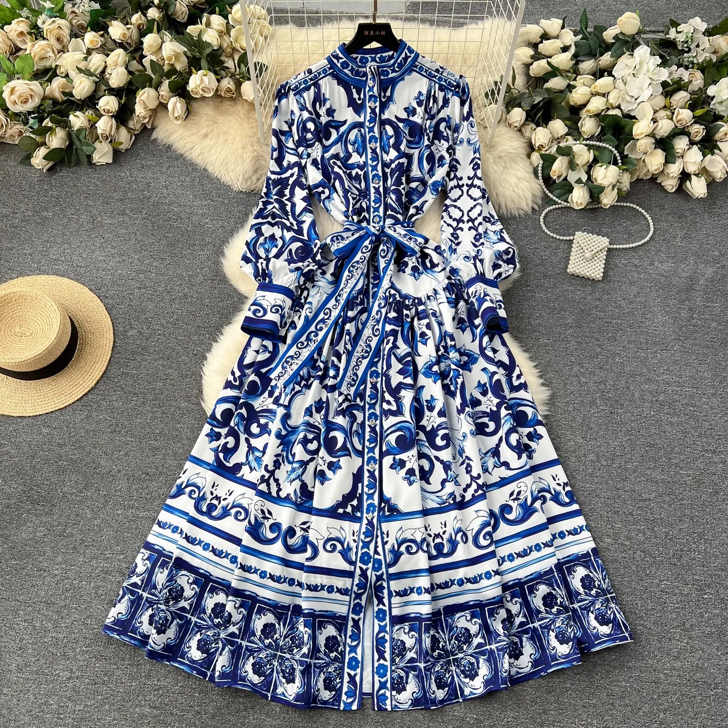 2024 Fashion Runway Spring Red Blue And White Porcelain Print Long Dress Women Single Breasted Lantern Sleeve Belt Holiday Robe